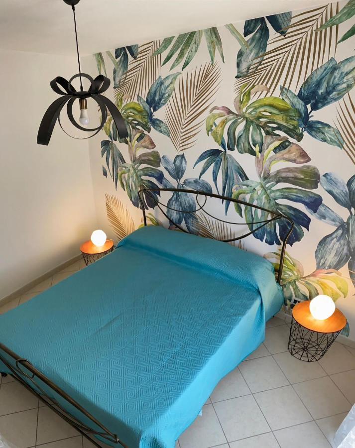 Nyx Dea Della Notte Apartamento Bari Exterior foto