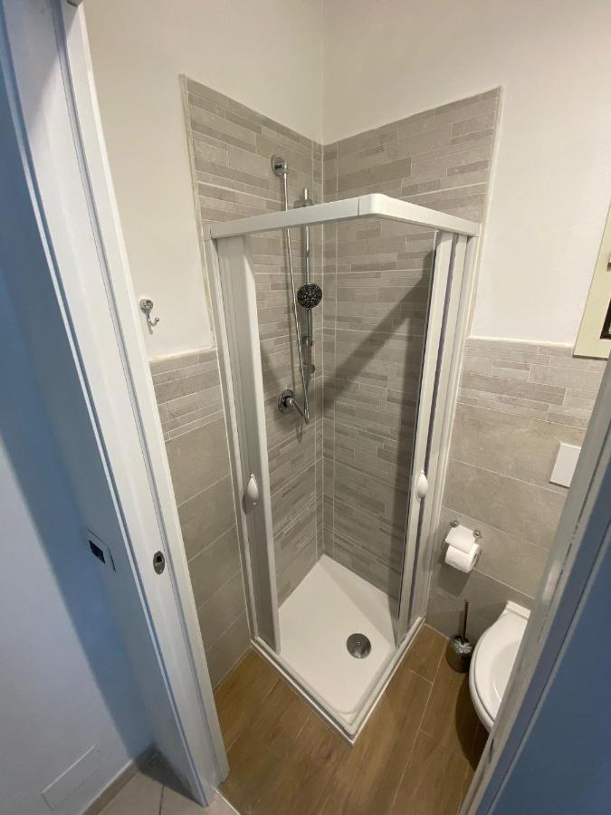 Nyx Dea Della Notte Apartamento Bari Exterior foto